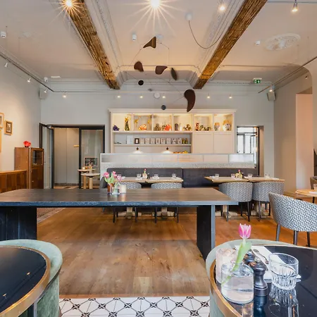 Monastere מלון מאסטריכט